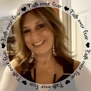 Meet your Posher, Kathy